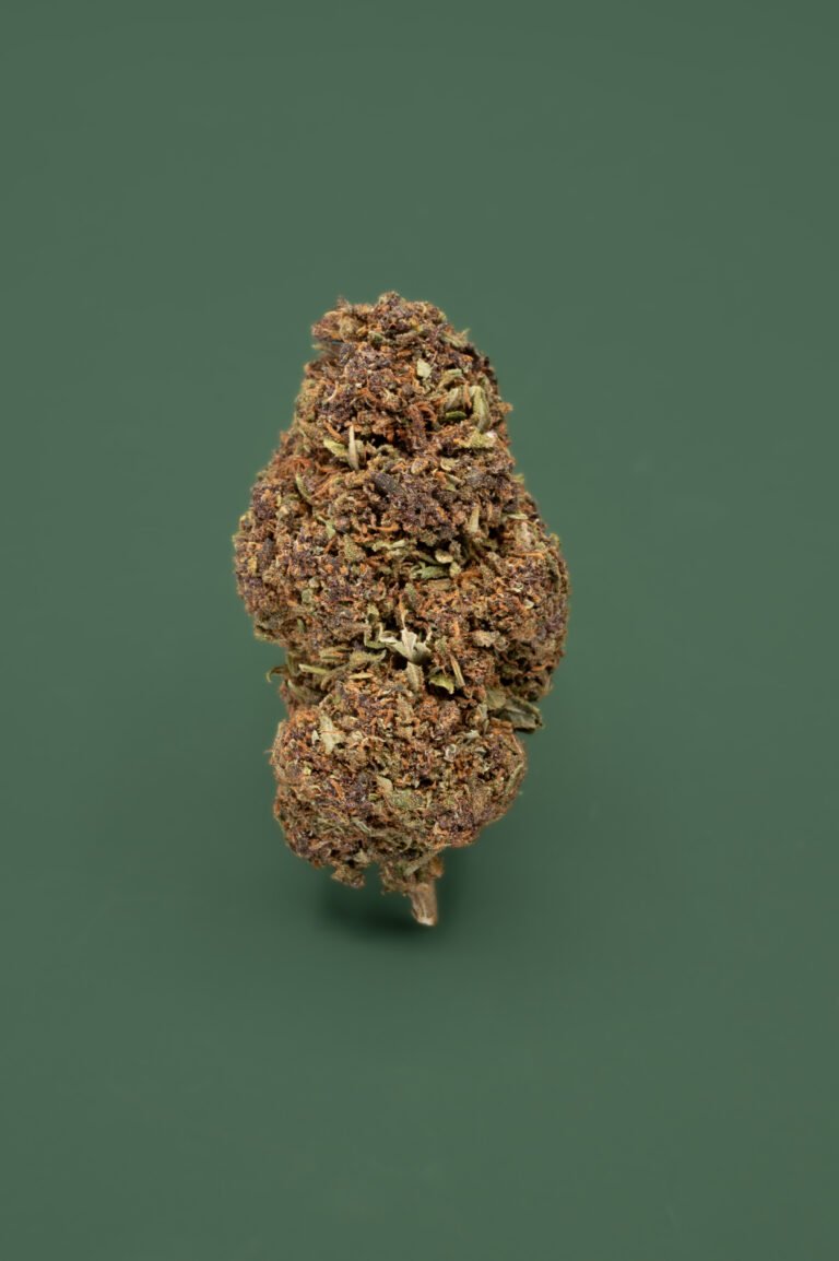 Purple Haze 13% CBD Greenhouse – Fleur CBD florale, boisée et sucrée, effet relaxant musculaire
